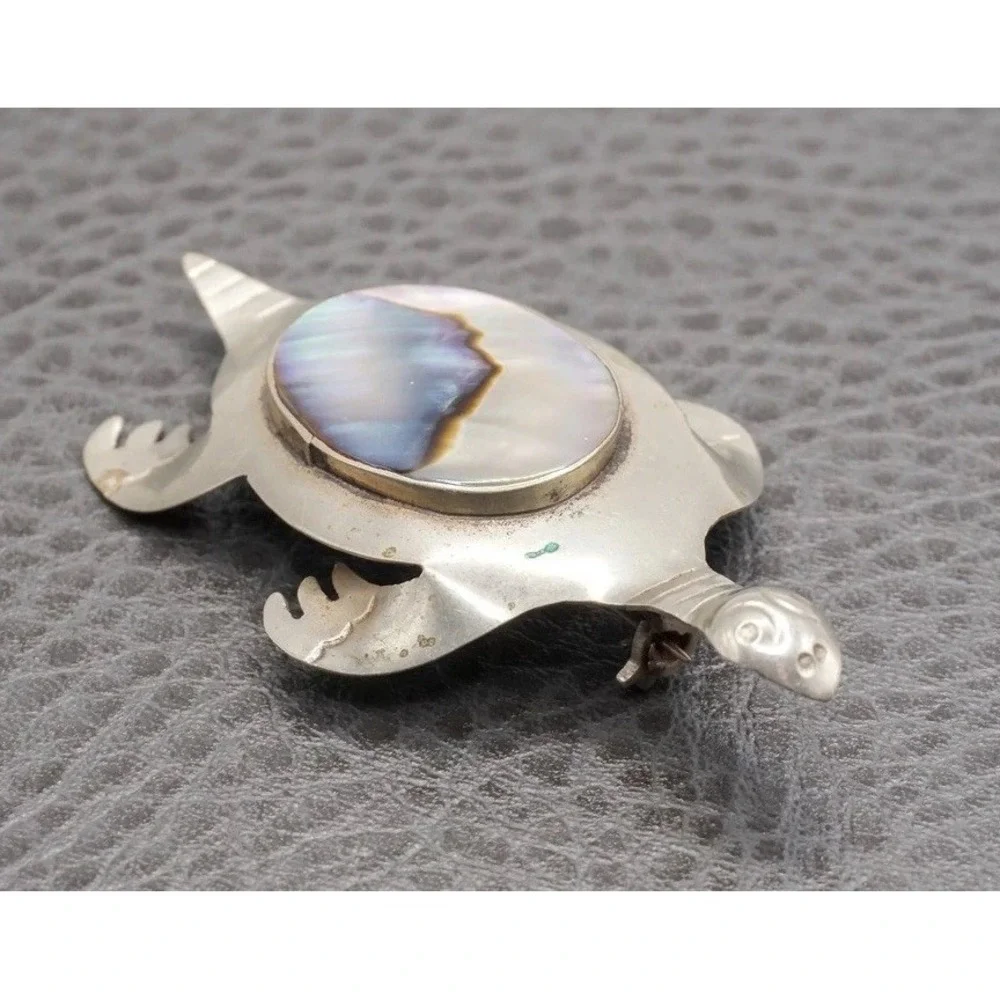 Vintage Turtle Brooch Abalone Shell Inlay Pin Silver Tone Boho